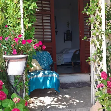 Apartment Babilo 1 *